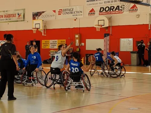 L’équipe de France féminine de basket fauteuil en stage à Dijon !